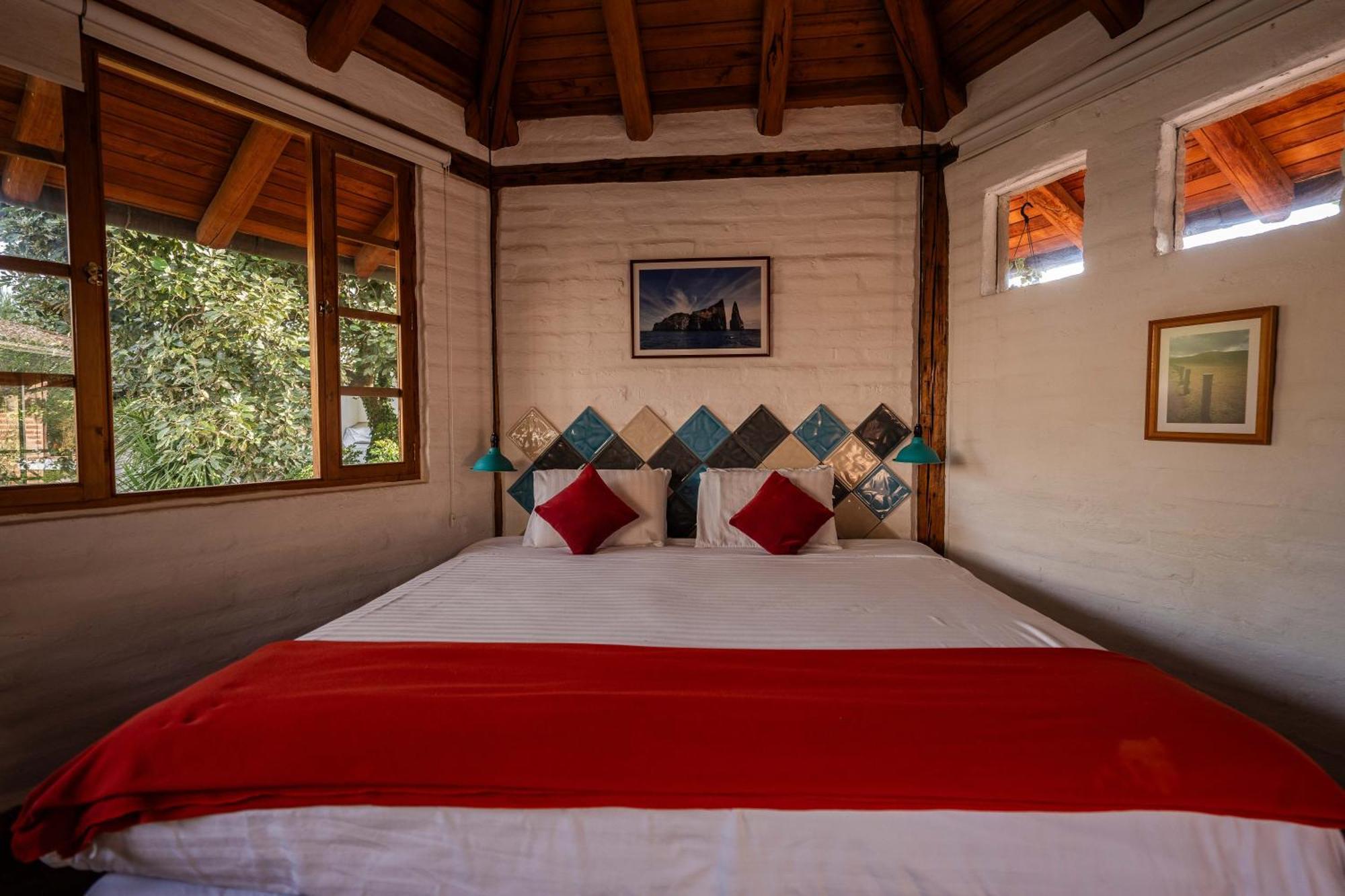 Rukka Lodge Tumbaco ภายนอก รูปภาพ